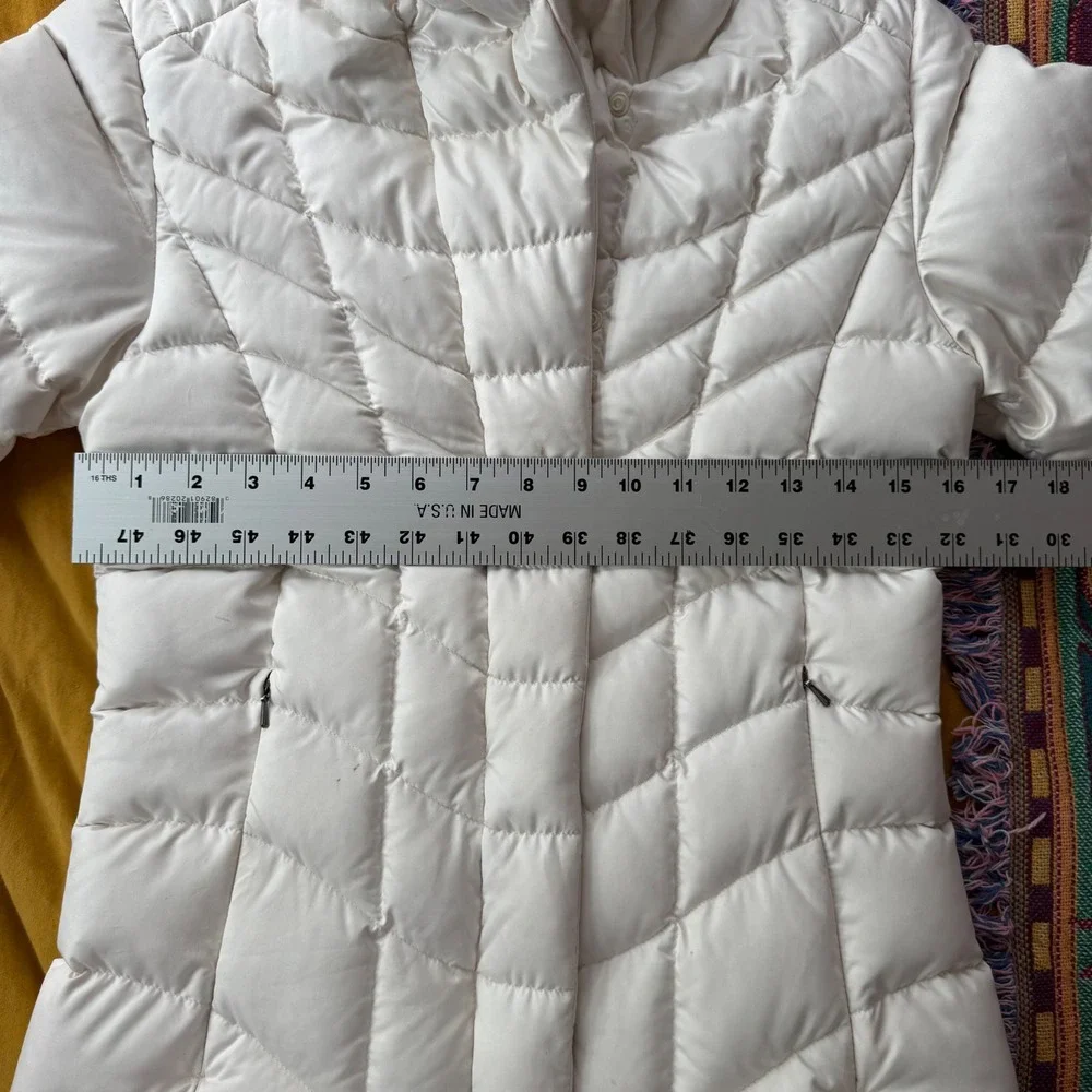 Patagonia Fiona Down‎ Parka Jacket Womens XS Cream Off White Hooded Puffer 28350